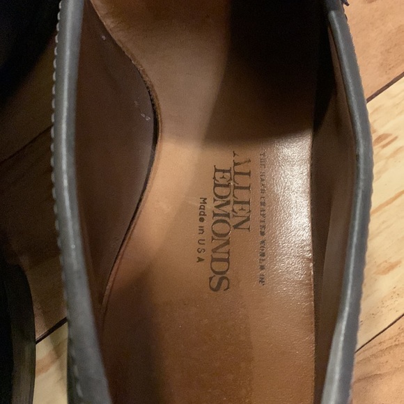 Allen Edmonds - Picture 11 of 11